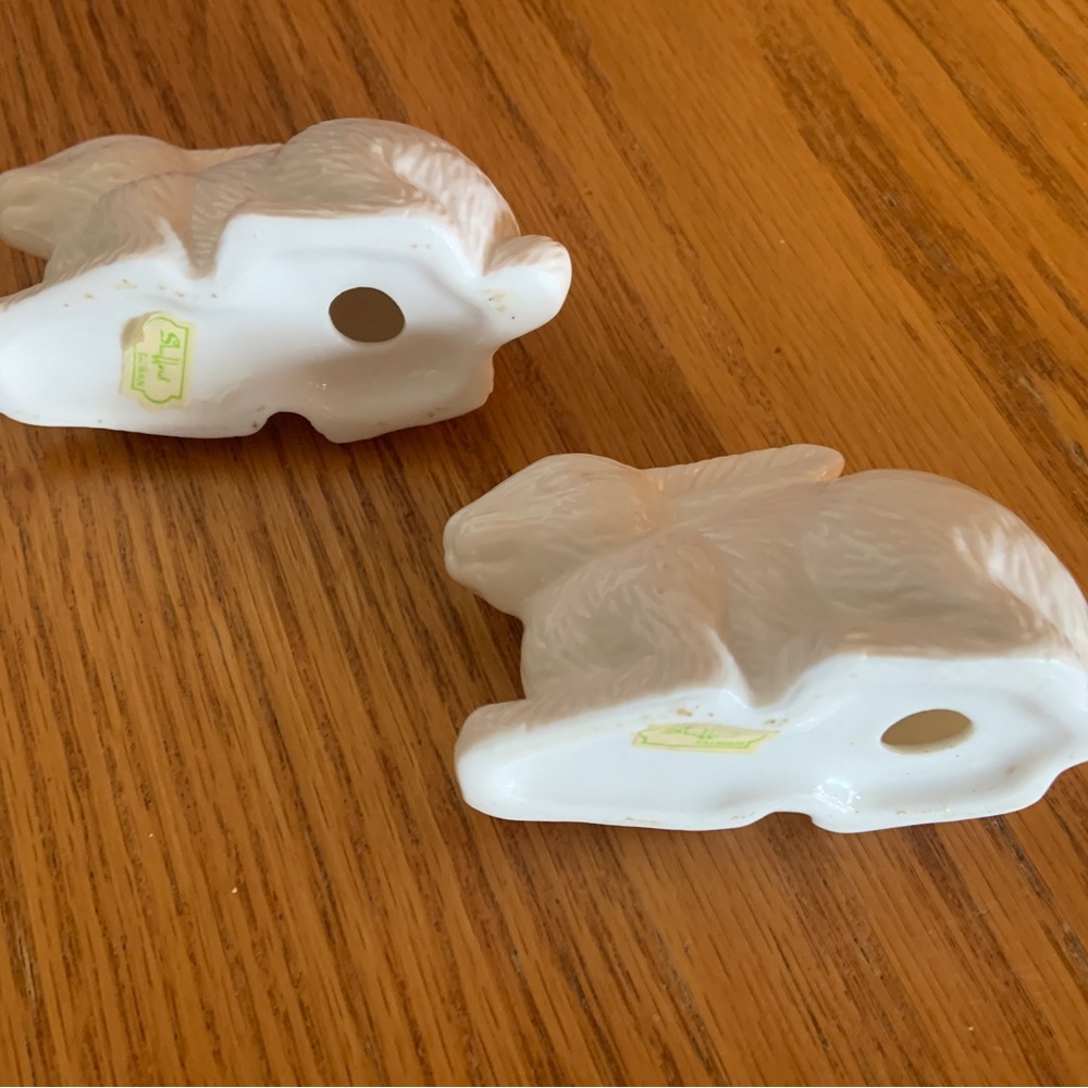 Ceramic Rabbits Salt and Pepper Set - Picture 4 of 7